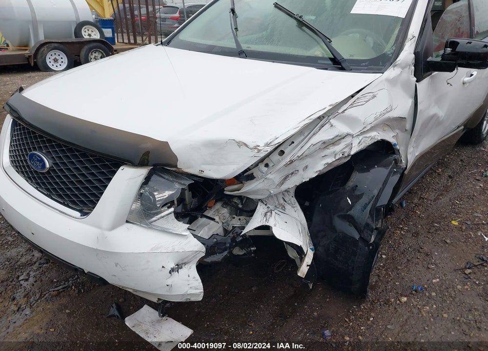 2005 FORD FREESTYLE SEL VIN: 1FMZK02135GA09521