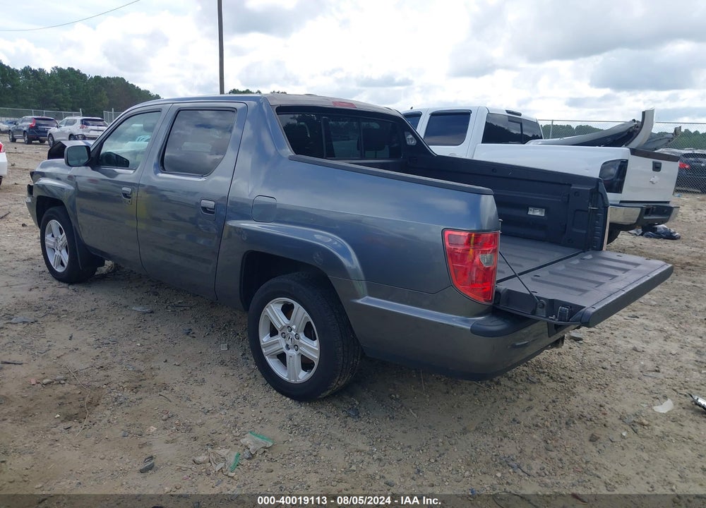 2011 HONDA RIDGELINE RTL VIN: 5FPYK1F52BB006982
