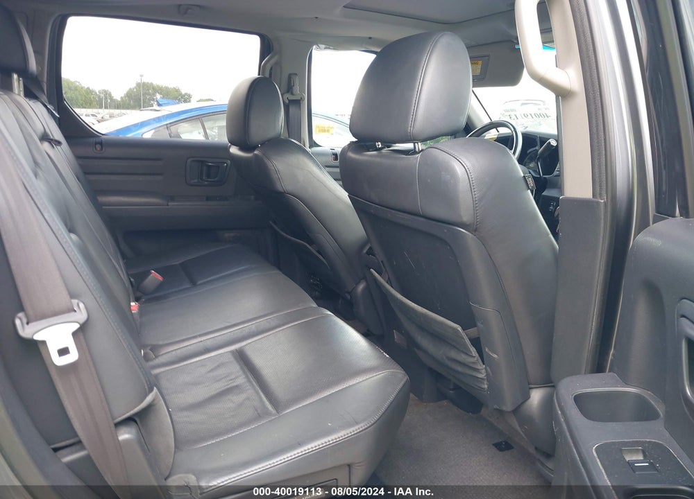 2011 HONDA RIDGELINE RTL VIN: 5FPYK1F52BB006982
