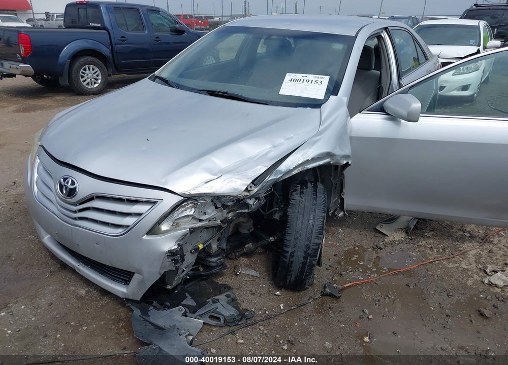 2010 TOYOTA CAMRY LE VIN: 4T1BF3EK1AU013882