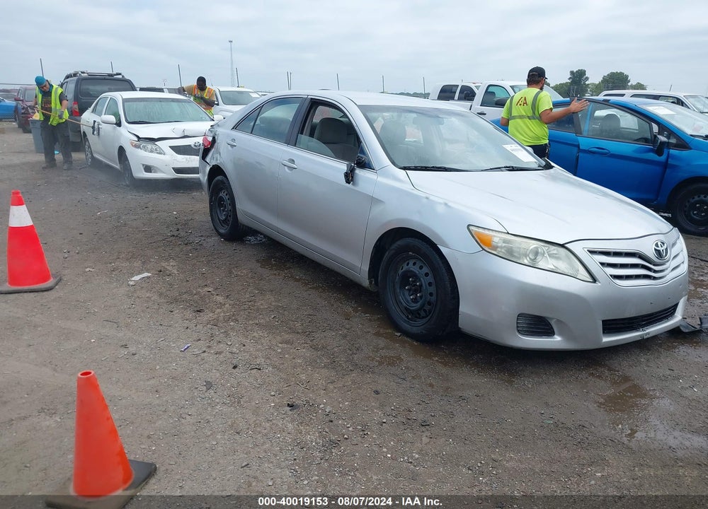 2010 TOYOTA CAMRY LE VIN: 4T1BF3EK1AU013882