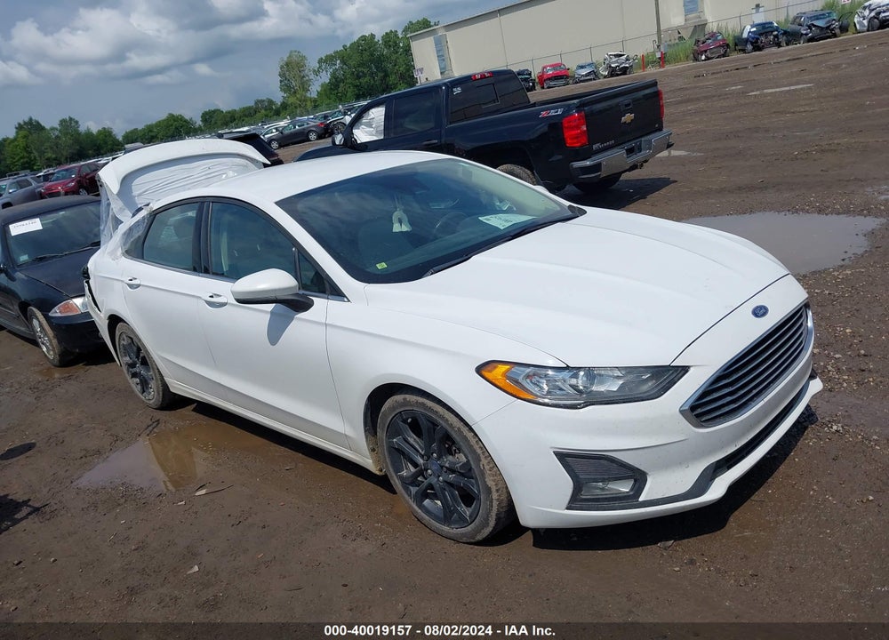 2020 FORD FUSION SE VIN: 3FA6P0HD0LR220049
