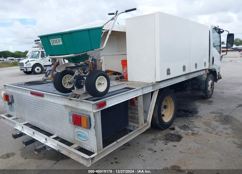 2014 ISUZU NPR GAS REG VIN: 54DC4W1B9ES805555