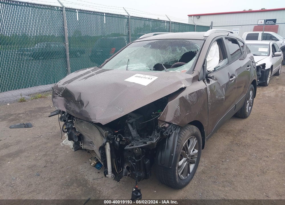 2014 HYUNDAI TUCSON SE VIN: KM8JUCAG8EU798328