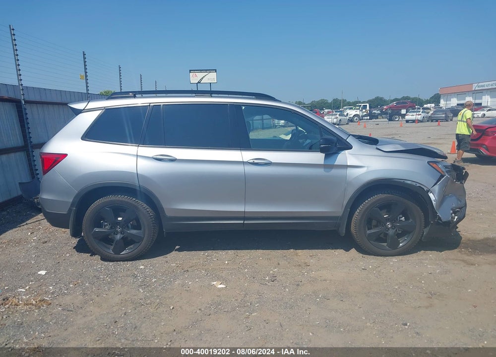 2021 HONDA PASSPORT AWD ELITE VIN: 5FNYF8H0XMB004326