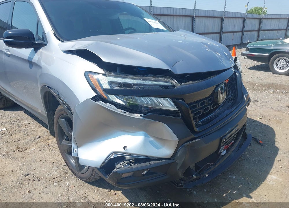 2021 HONDA PASSPORT AWD ELITE VIN: 5FNYF8H0XMB004326