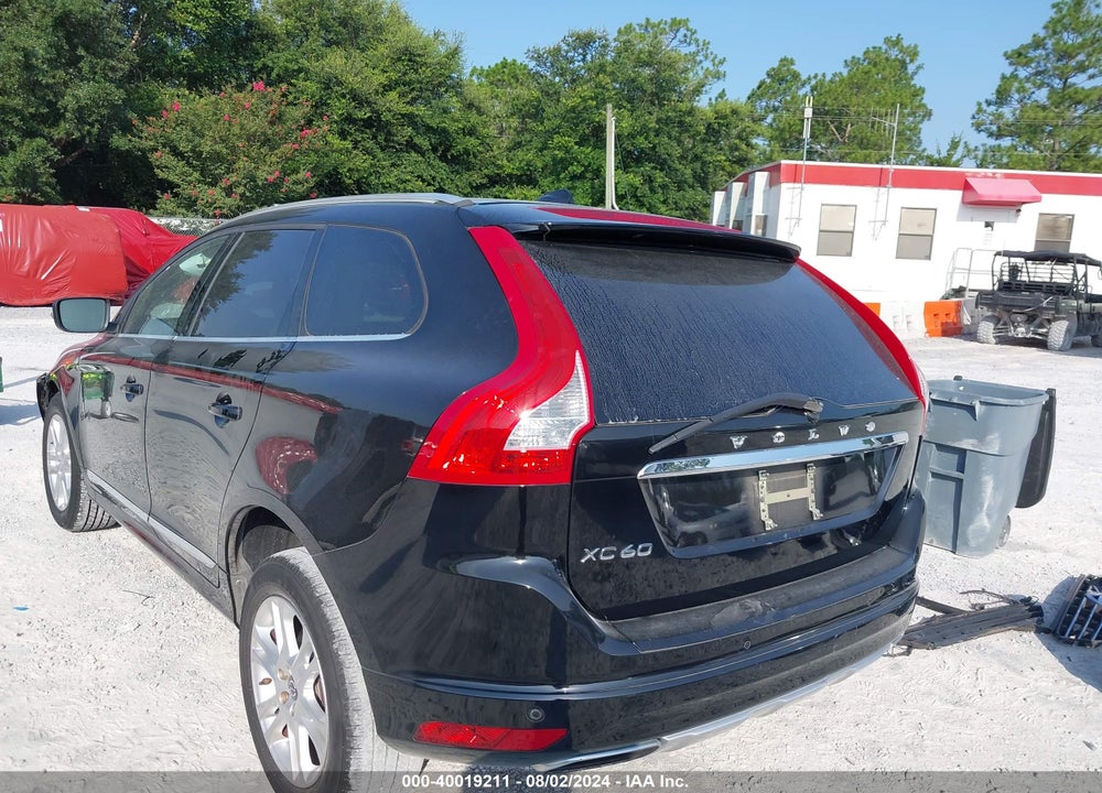 2014 VOLVO XC60 3.2 PLATINUM VIN: YV4952DL1E2525473