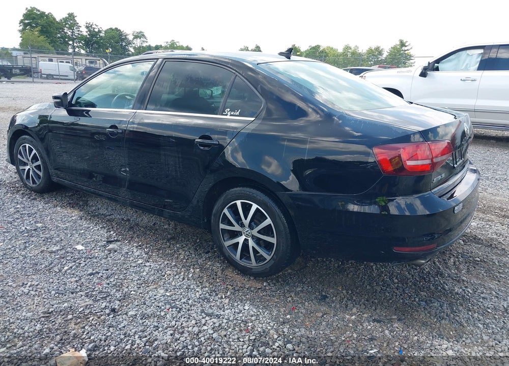2017 VOLKSWAGEN JETTA 1.4T SE VIN: 3VWDB7AJ8HM347397