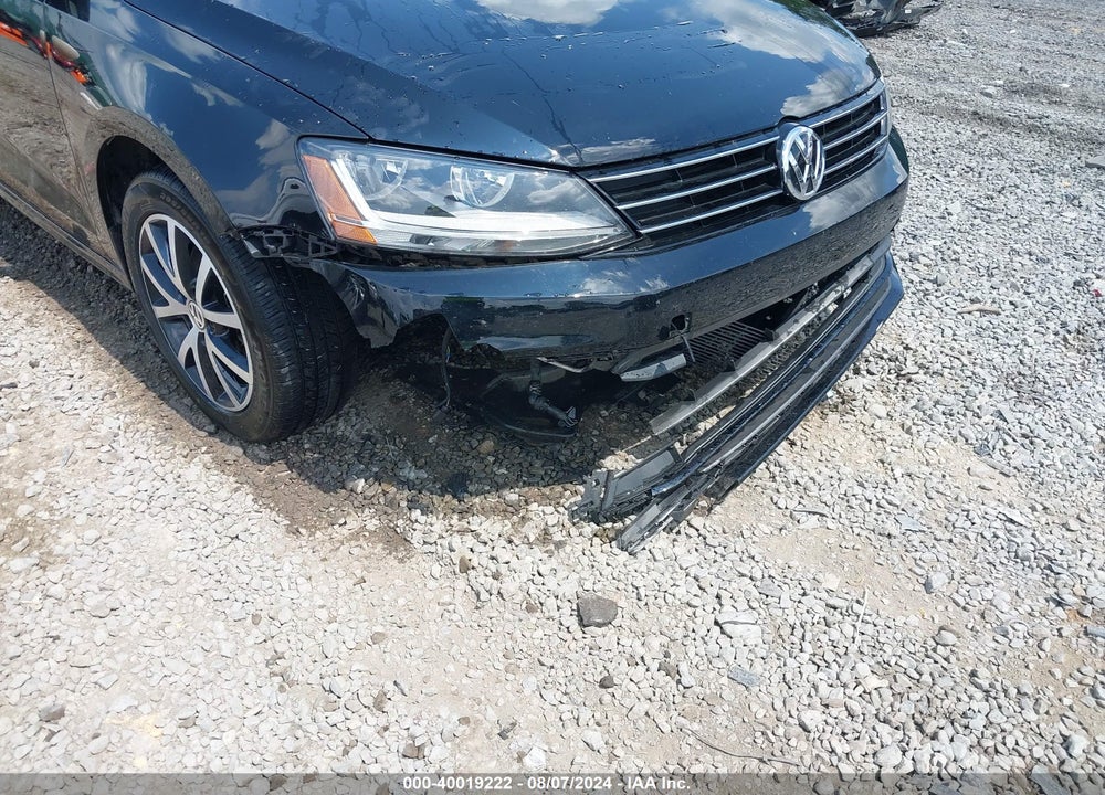 2017 VOLKSWAGEN JETTA 1.4T SE VIN: 3VWDB7AJ8HM347397