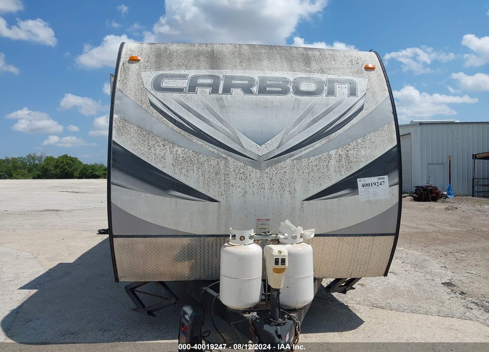 2015 KEYSTONE CARBON TOY HAULER SERIES M-31 VIN: 4YDT31121FR805727