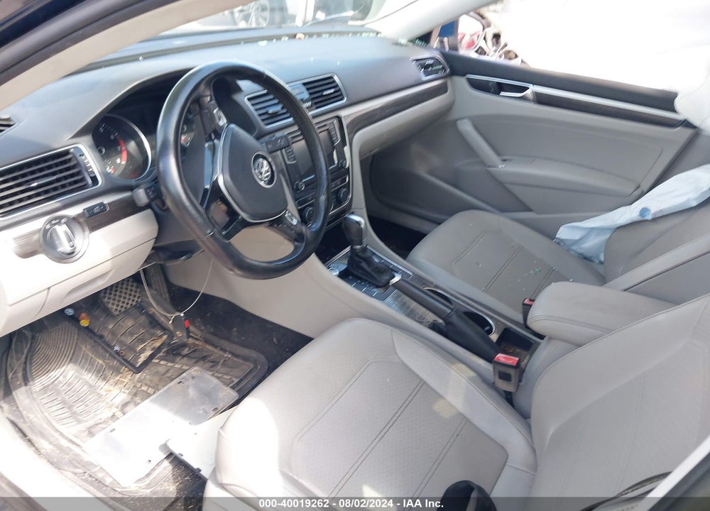 2018 VOLKSWAGEN PASSAT 2.0T SE VIN: 1VWBA7A34JC009062