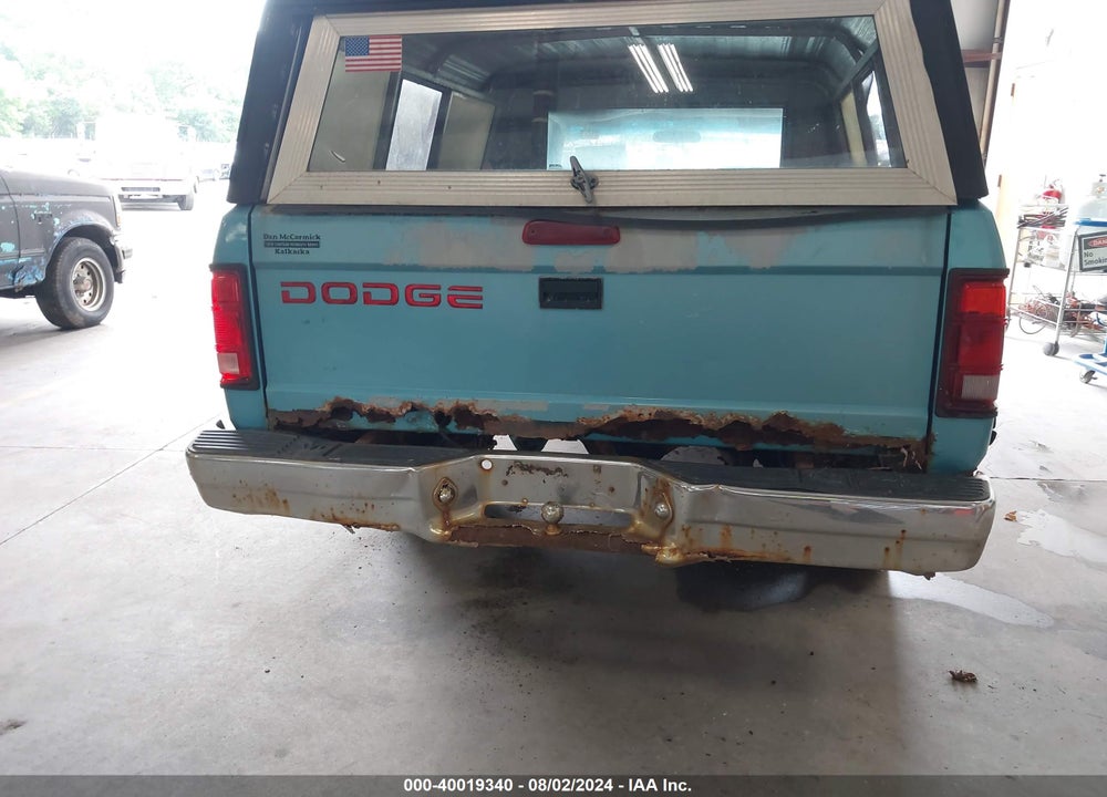 1996 DODGE DAKOTA VIN: 1B7FL26X7TS582768
