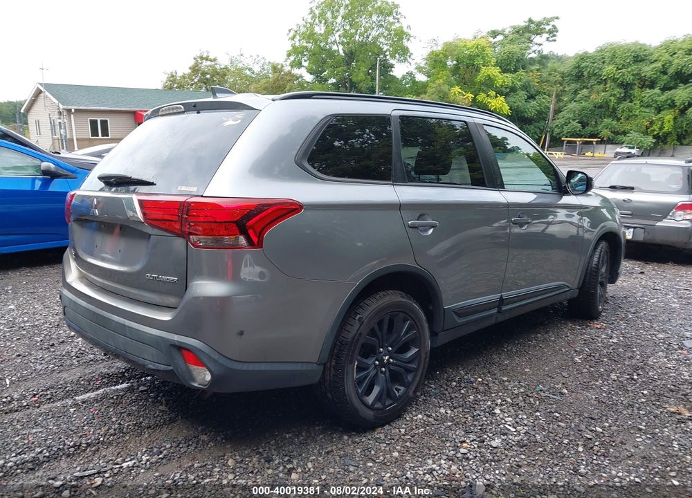 2018 MITSUBISHI OUTLANDER LE VIN: JA4AZ3A34JZ019310