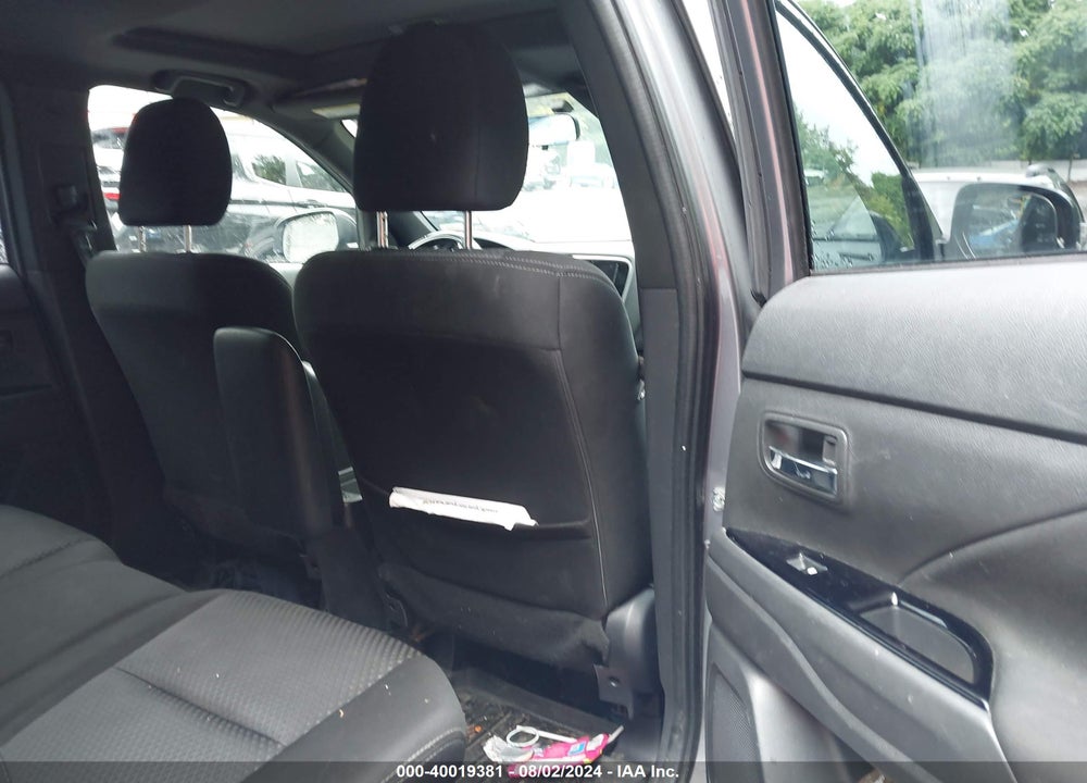2018 MITSUBISHI OUTLANDER LE VIN: JA4AZ3A34JZ019310