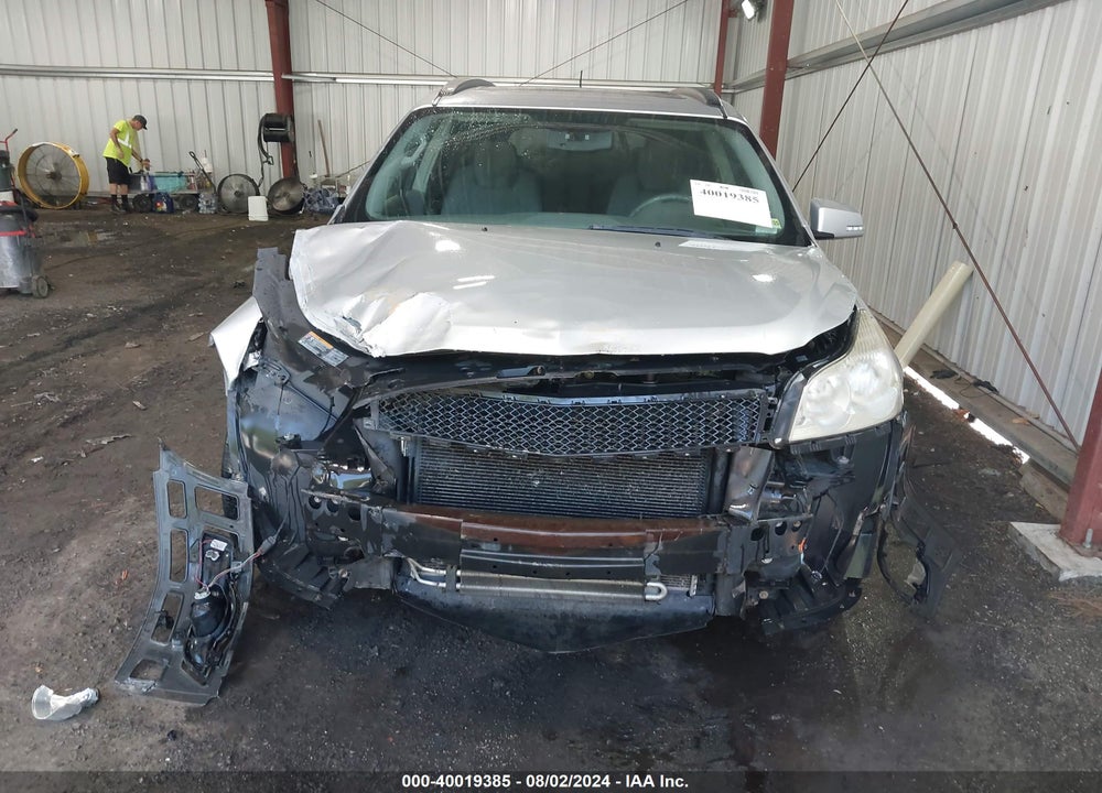 2011 CHEVROLET TRAVERSE 2LT VIN: 1GNKVJED6BJ384740
