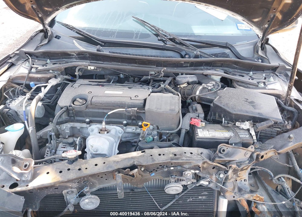 2017 HONDA ACCORD EX VIN: 1HGCR2F02HA143920