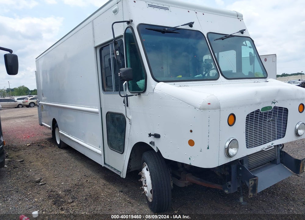 2010 FREIGHTLINER CHASSIS M LINE WALK-IN VAN VIN: 4UZAAPDU4ACAS1469