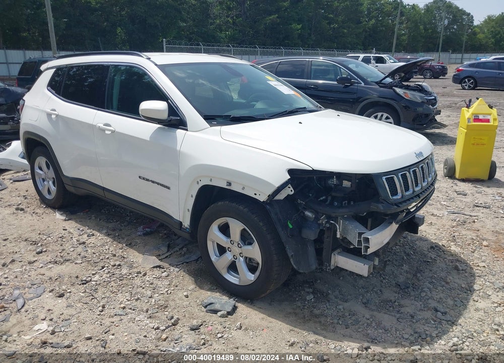 2018 JEEP COMPASS LATITUDE FWD VIN: 3C4NJCBB2JT463880