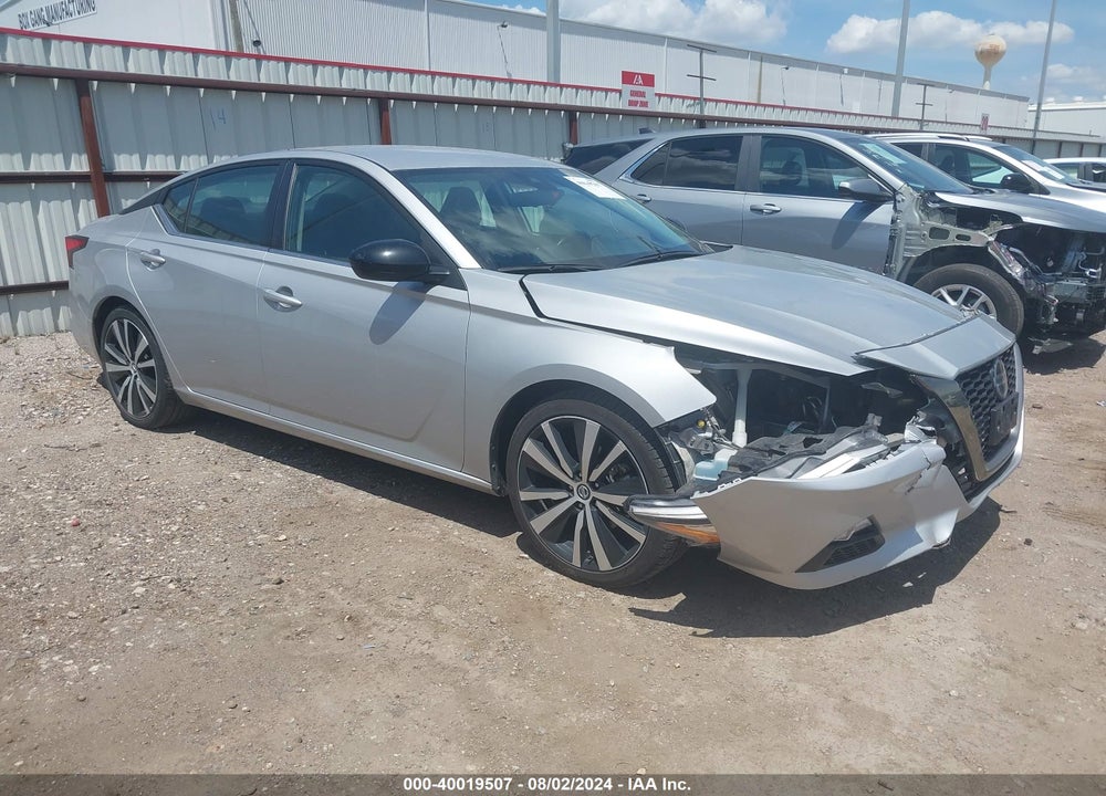 2022 NISSAN ALTIMA SR FWD VIN: 1N4BL4CV6NN317943