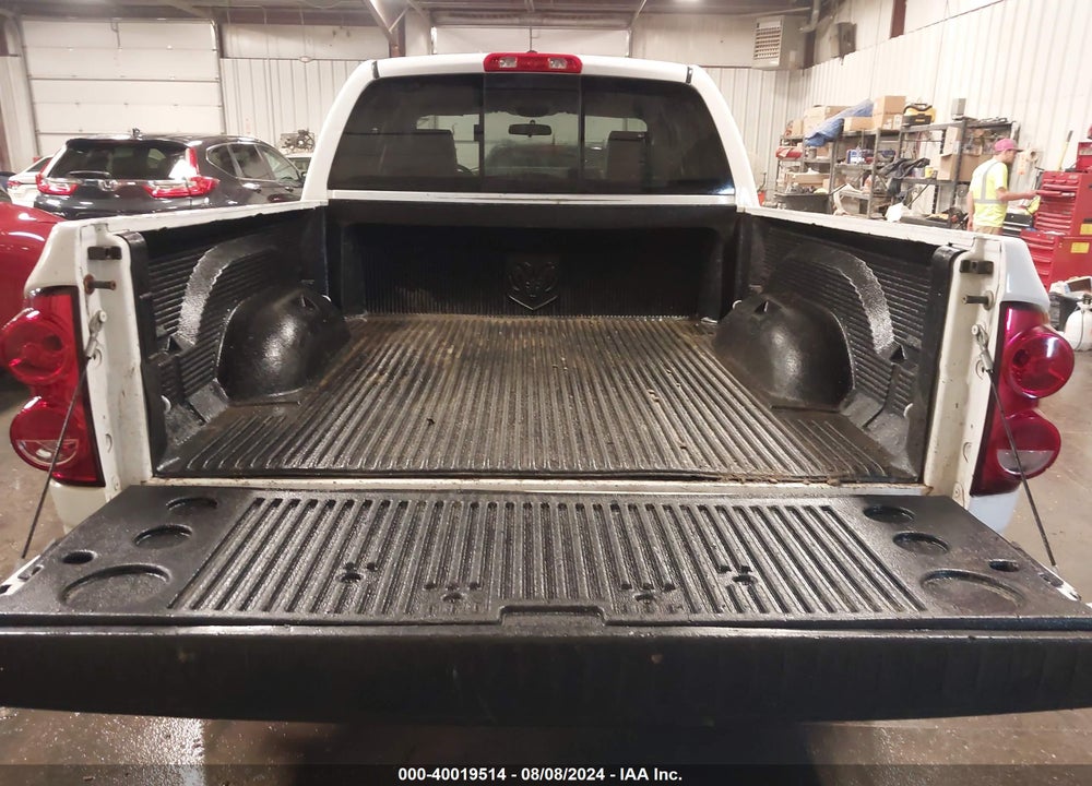 2008 DODGE RAM 1500 SLT VIN: 1D7HU18N48J227121