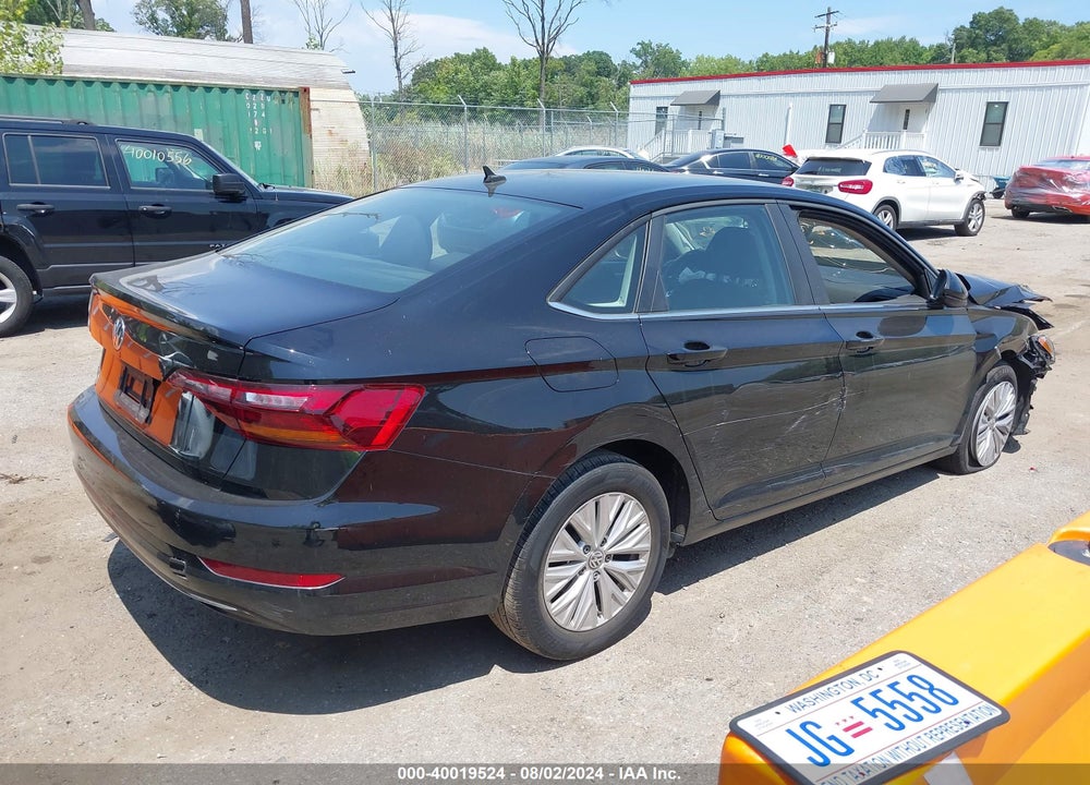 2019 VOLKSWAGEN JETTA 1.4T R-LINE/1.4T S/1.4T SE VIN: 3VWC57BUXKM178664