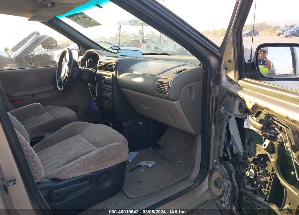 2002 PONTIAC MONTANA M16 W/1SA PKG. VIN: 1GMDX03E62D159780