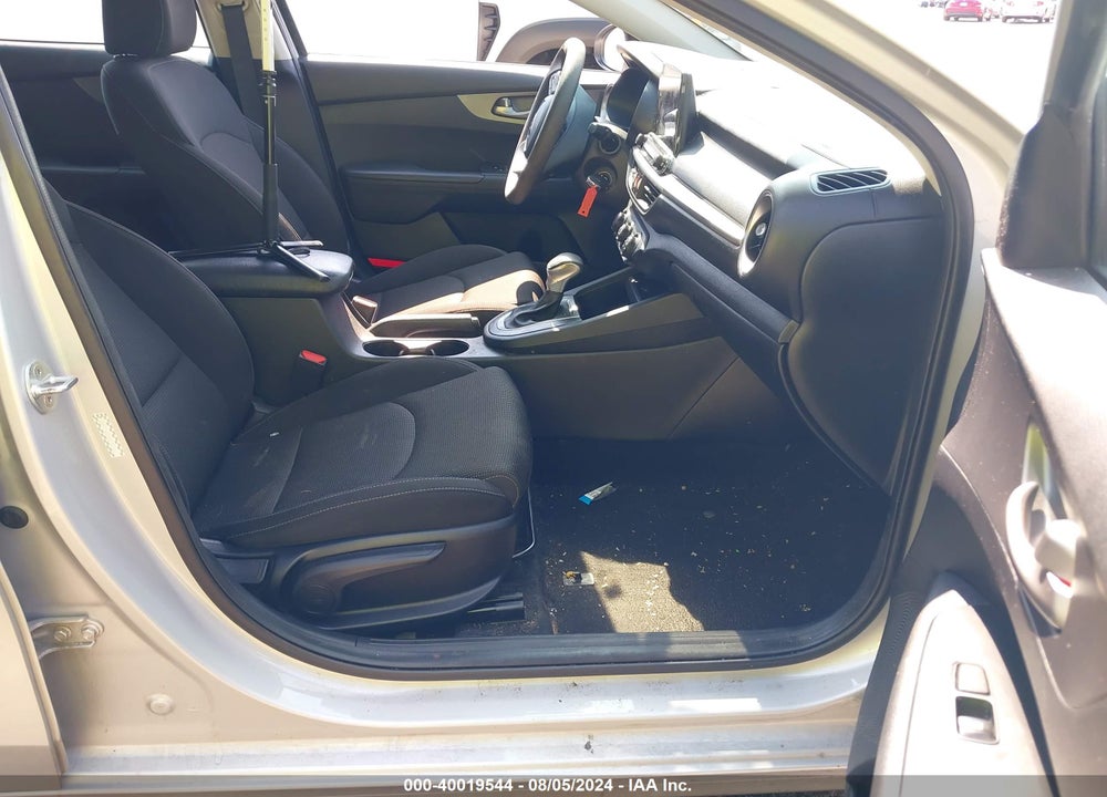 2021 KIA FORTE LXS VIN: 3KPF24ADXME329461