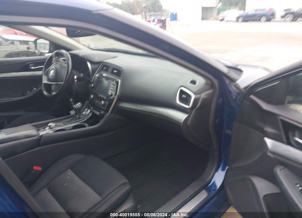2017 NISSAN MAXIMA 3.5 S VIN: 1N4AA6AP3HC373050