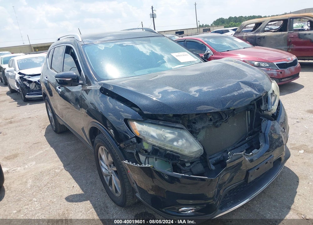 2015 NISSAN ROGUE SL VIN: 5N1AT2MT8FC811950