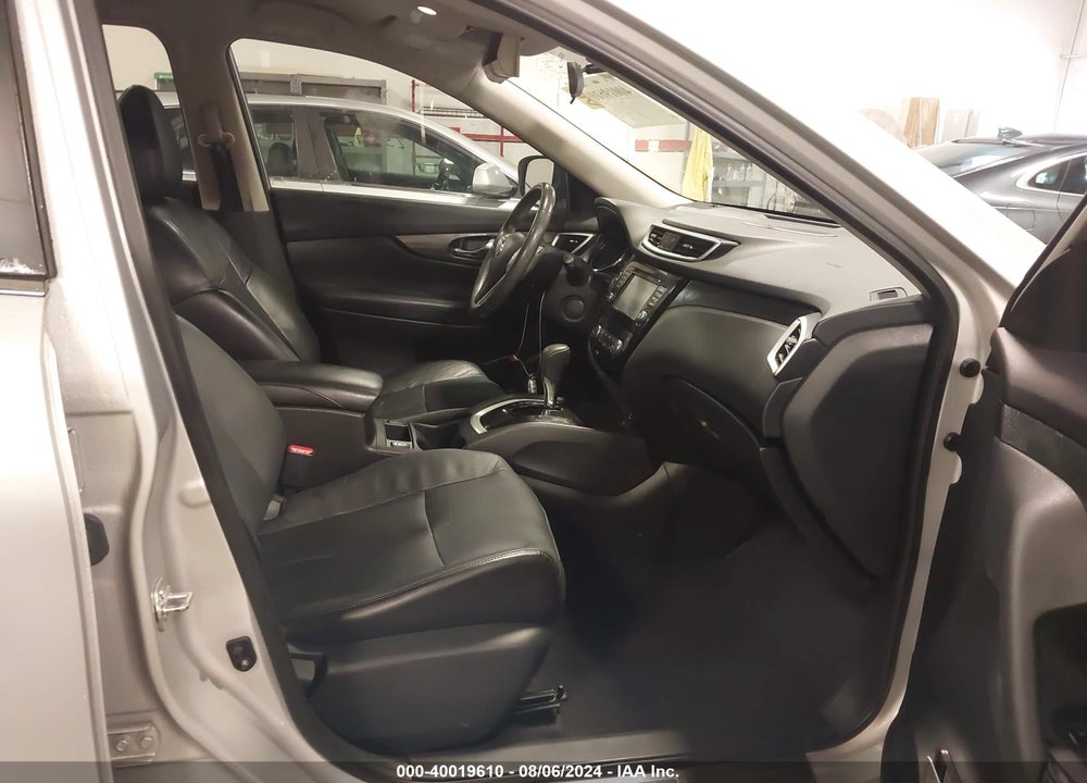 2014 NISSAN ROGUE SL VIN: 5N1AT2MV0EC823882
