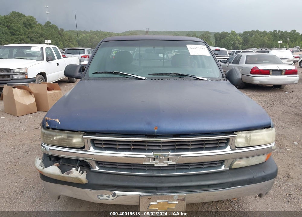 2000 CHEVROLET SILVERADO 1500 VIN: 1GCEC14V5YZ187560