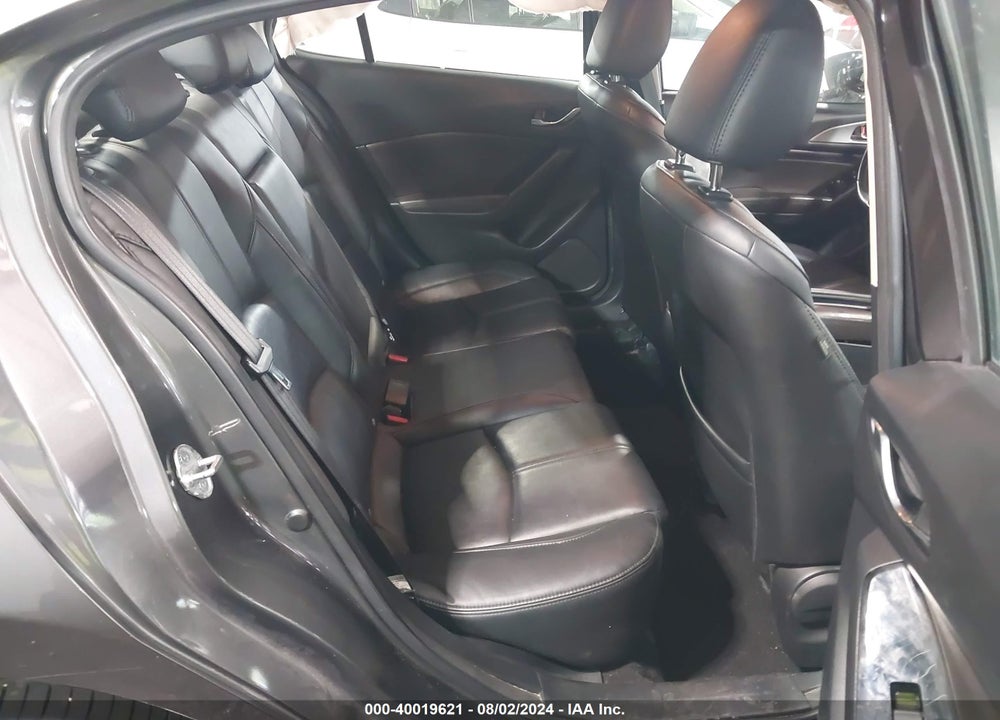 2018 MAZDA 3 TOURING VIN: 3MZBN1V30JM247792