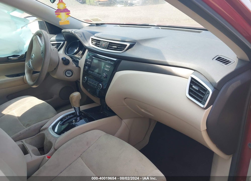 2015 NISSAN ROGUE S VIN: 5N1AT2MK5FC837297