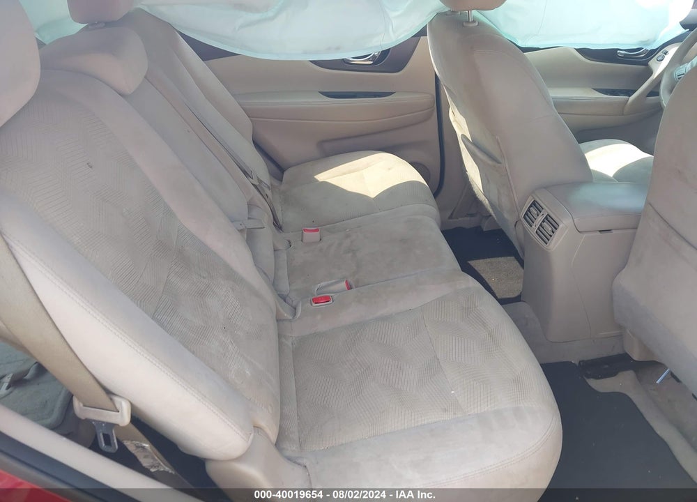 2015 NISSAN ROGUE S VIN: 5N1AT2MK5FC837297