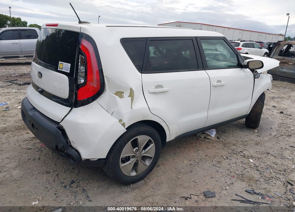 2015 KIA SOUL VIN: KNDJN2A2XF7181240