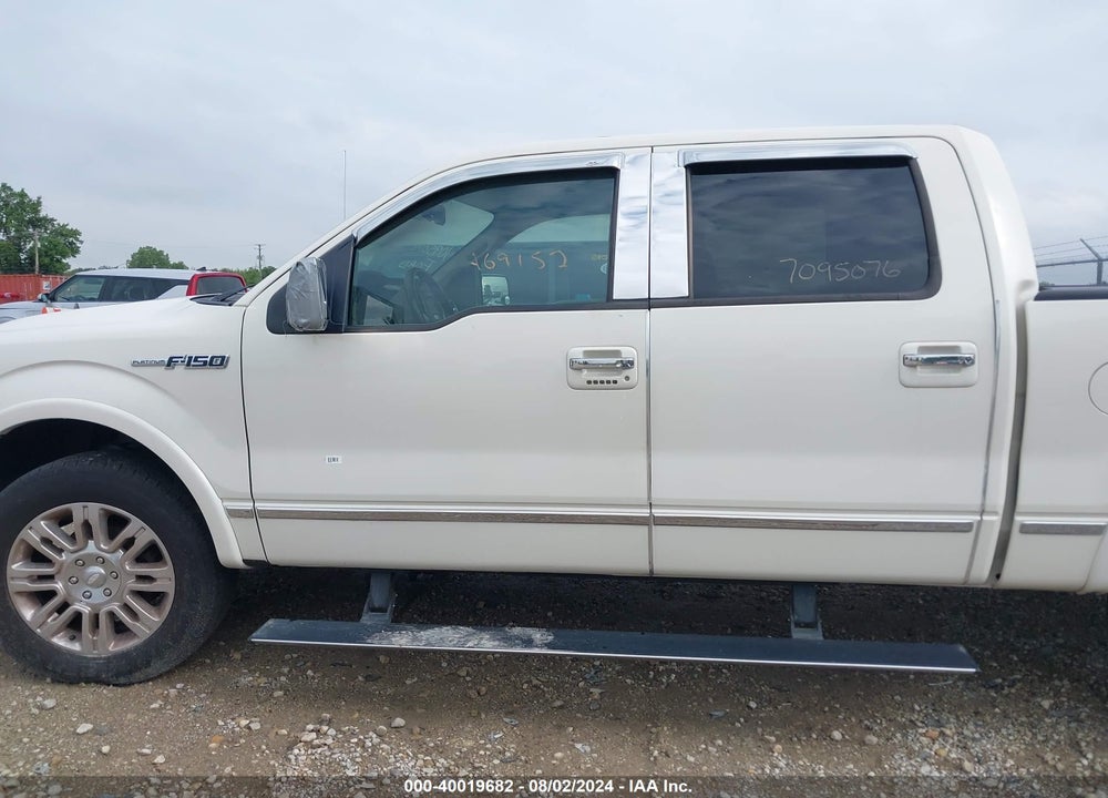 2009 FORD F-150 VIN: 1FTPW14VX9FA69152