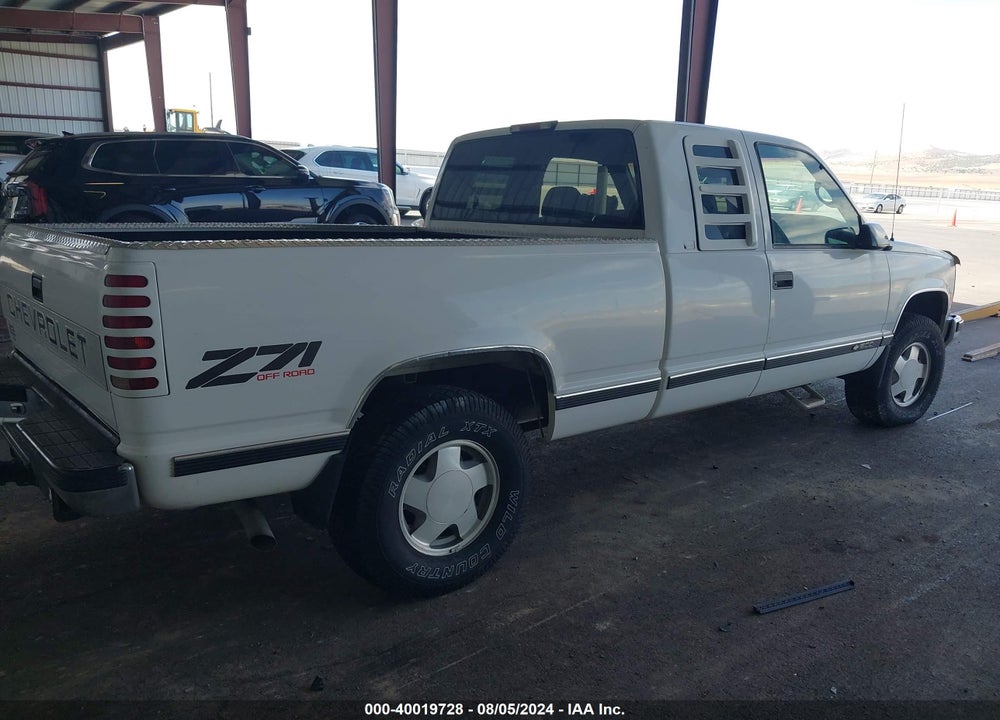 1997 CHEVROLET K1500 FLEETSIDE VIN: 1GCEK19M2VE180801