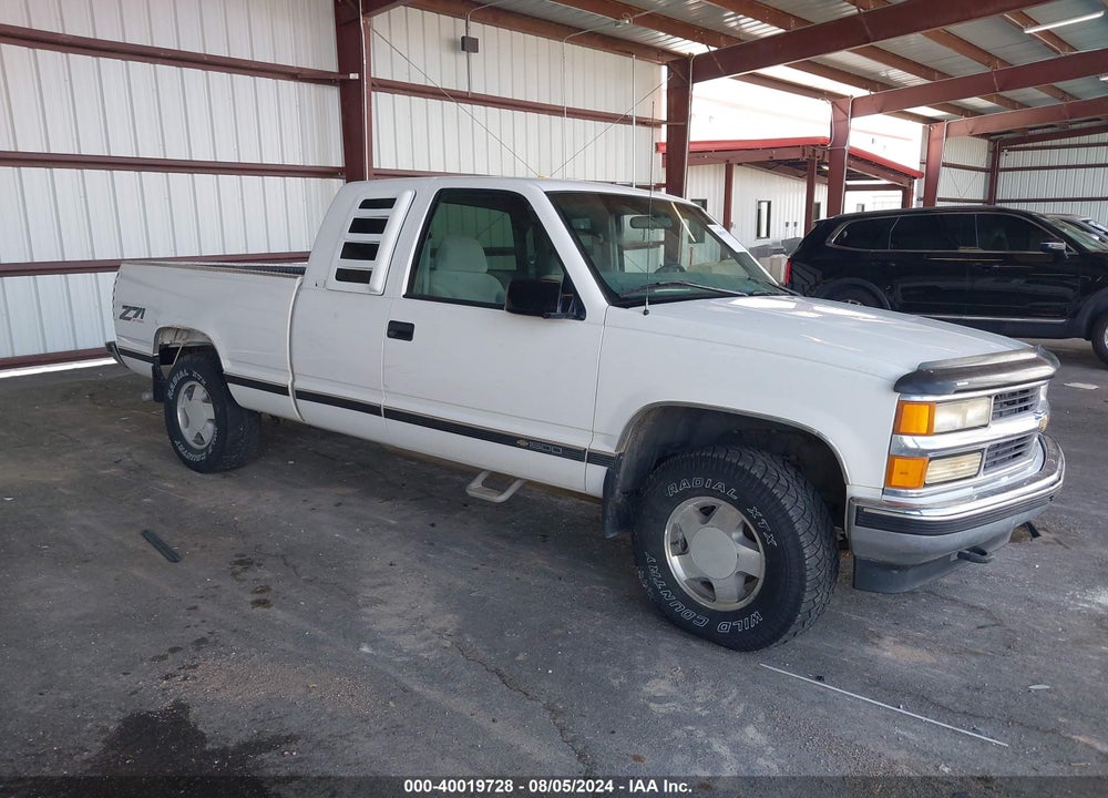 1997 CHEVROLET K1500 FLEETSIDE VIN: 1GCEK19M2VE180801
