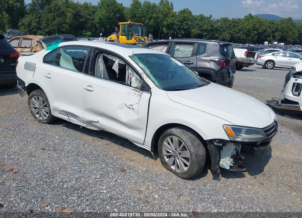 2016 VOLKSWAGEN JETTA 1.4T SE VIN: 3VWD67AJXGM321015