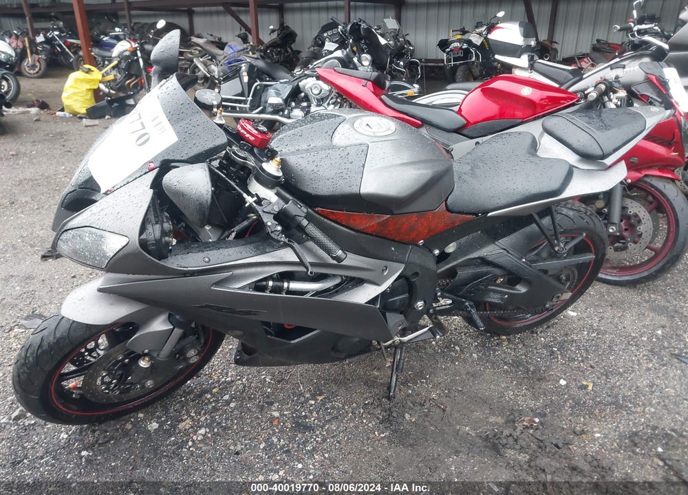 2013 YAMAHA YZFR6 VIN: JYARJ16E8DA028380