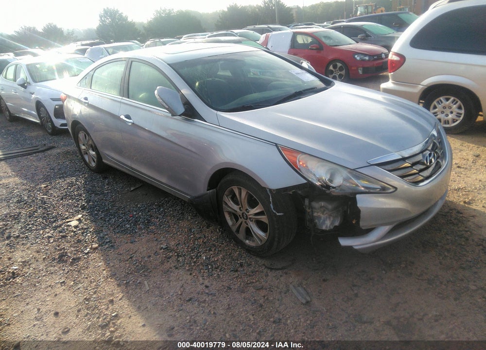 2011 HYUNDAI SONATA LIMITED VIN: 5NPEC4AC8BH012710