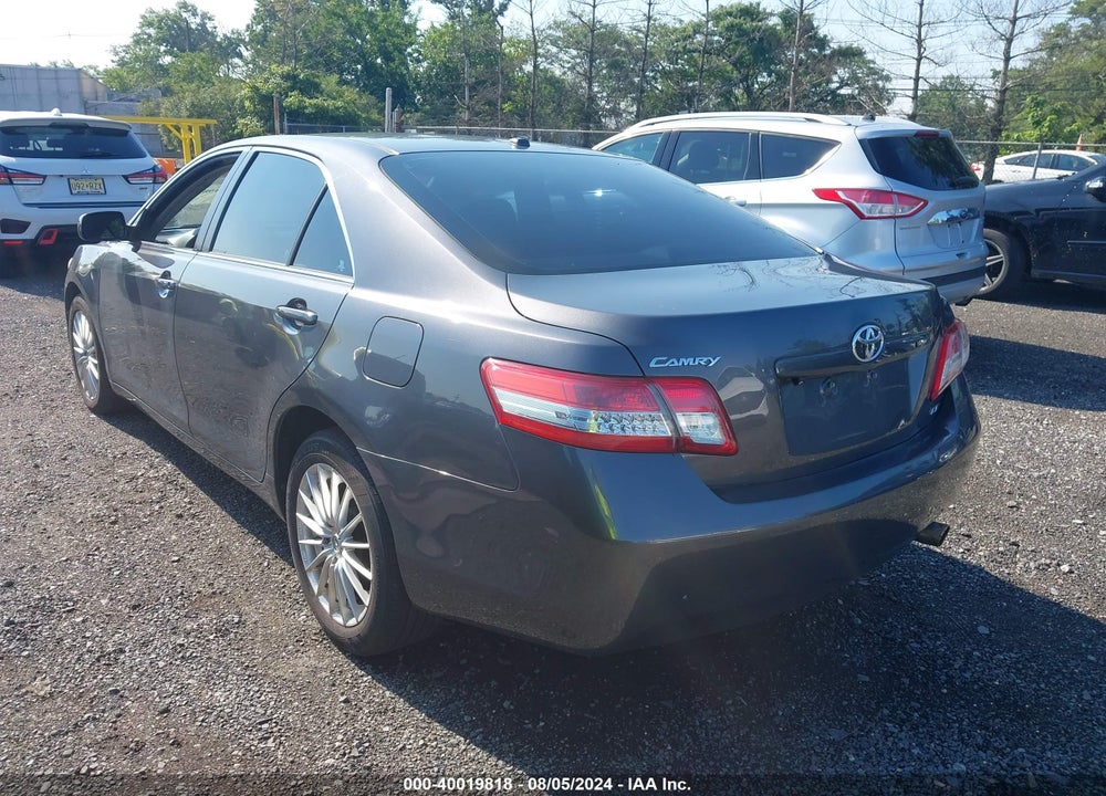 2011 TOYOTA CAMRY LE VIN: 4T1BF3EK0BU614282