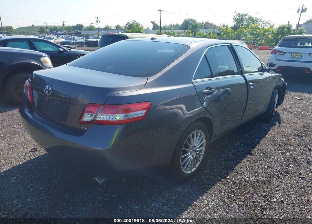 2011 TOYOTA CAMRY LE VIN: 4T1BF3EK0BU614282