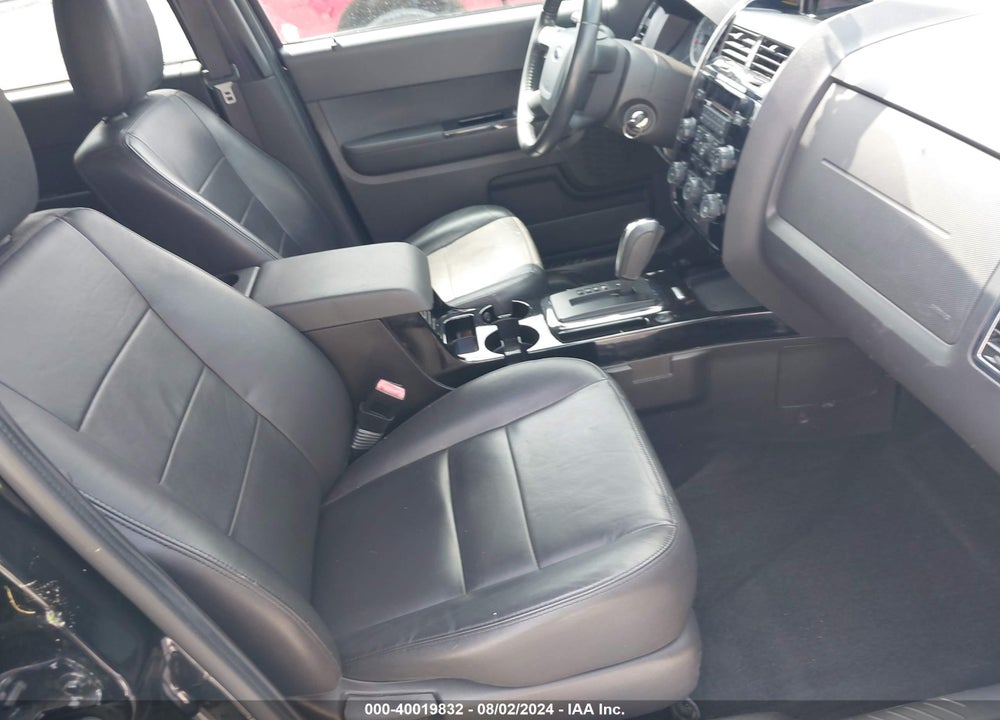 2011 FORD ESCAPE LIMITED VIN: 1FMCU0E71BKB96783