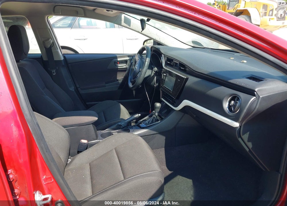 2018 TOYOTA COROLLA IM VIN: JTNKARJE7JJ560903