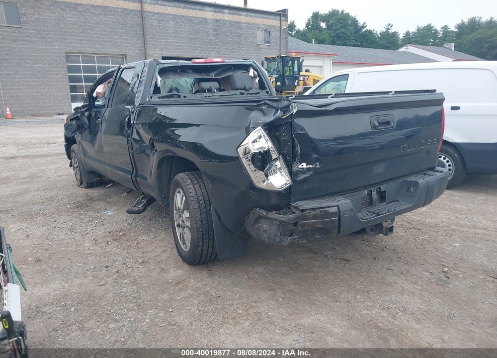 2017 TOYOTA TUNDRA SR 4.6L V8 VIN: 5TFUM5F10HX072998