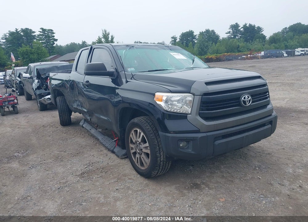2017 TOYOTA TUNDRA SR 4.6L V8 VIN: 5TFUM5F10HX072998