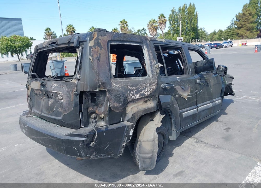 2012 JEEP LIBERTY VIN: 1C4PJLAK0CW123568