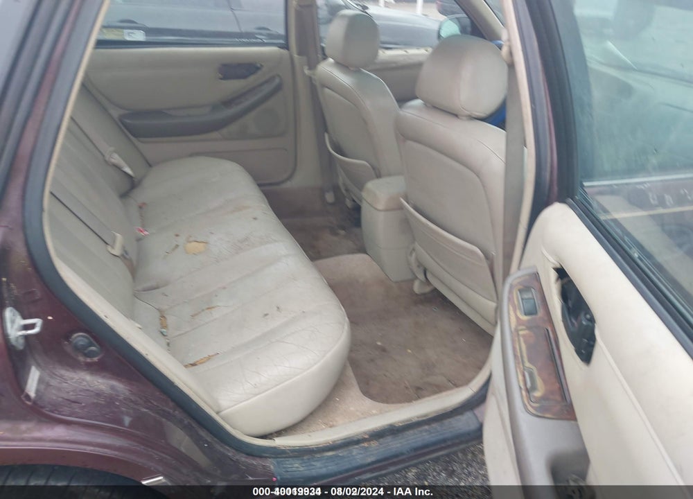 1998 TOYOTA AVALON XL VIN: 4T1BF18B2WU273375