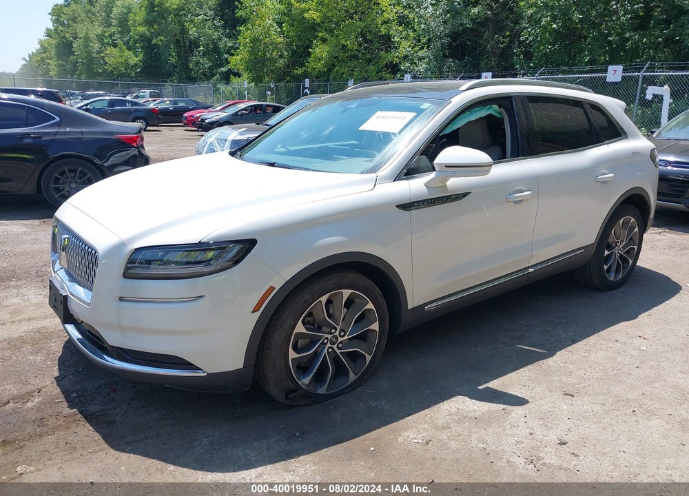 2022 LINCOLN NAUTILUS RESERVE VIN: 2LMPJ8K93NBL20697